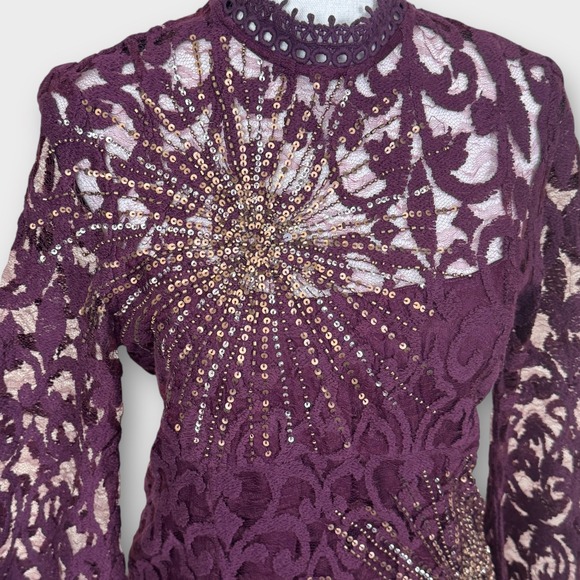 Free‎ People North Star Bell Sleeve Sequined Lace Plum Mini Dress Women's 4 - Picture 8 of 13